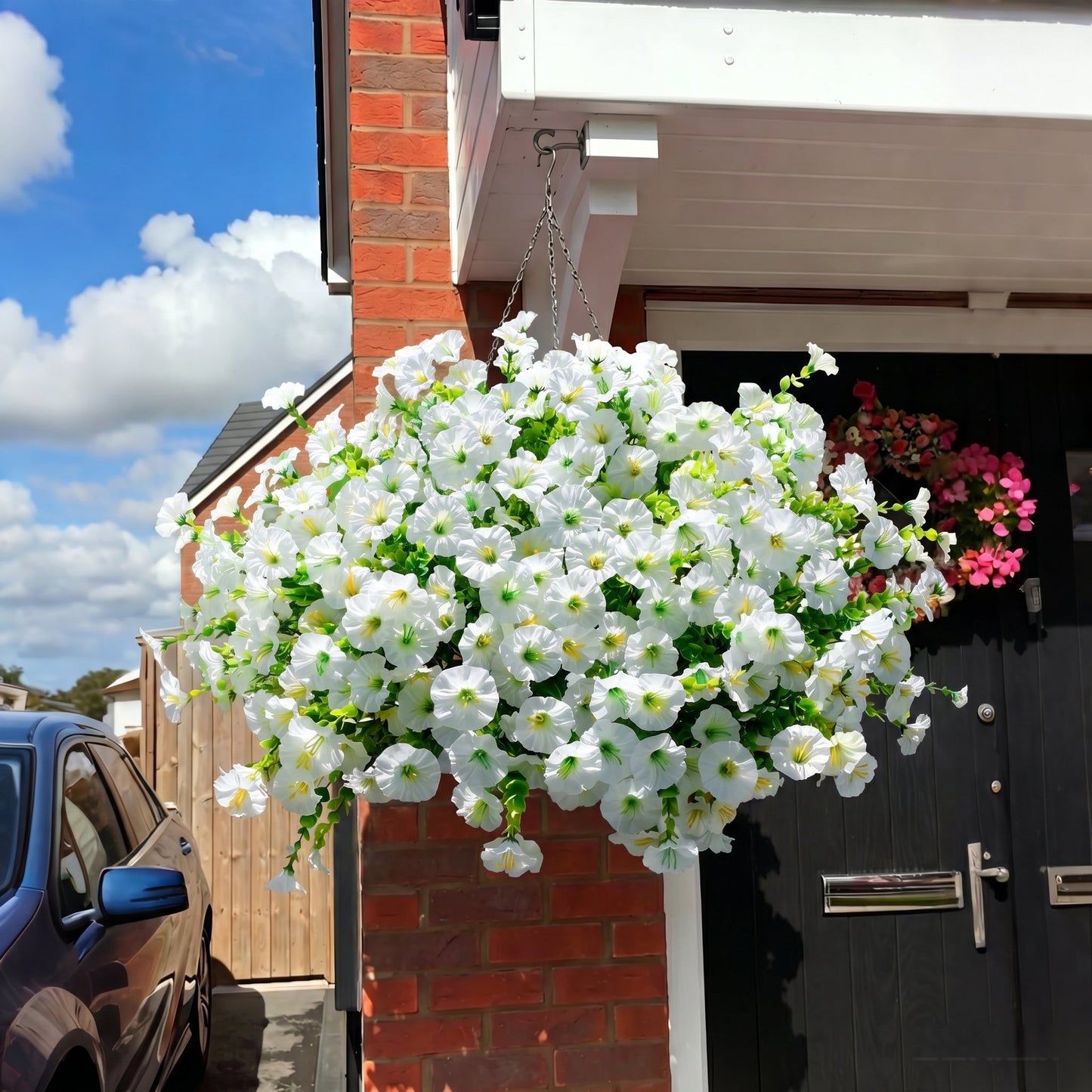 🌸 UV-resistant artificial petunias – colourful flowers all year round, with no maintenance required! 🌿✨