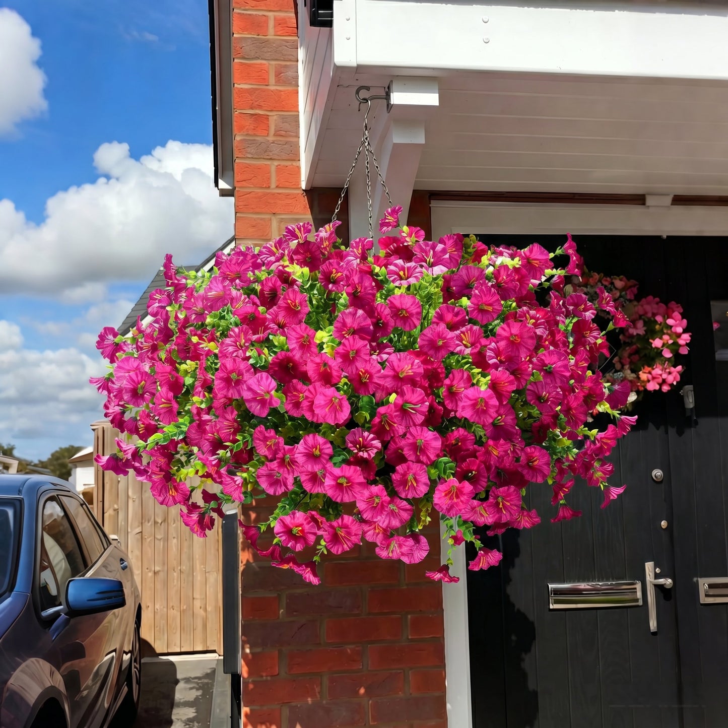 🌸 UV-resistant artificial petunias – colourful flowers all year round, with no maintenance required! 🌿✨