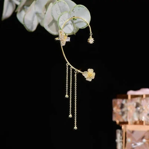 ✨🦋 Zirconia earrings with a butterfly design💖✨